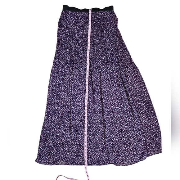 BCBGeneration Medium Purple Floral Pleated Maxi Skirt Boho Retro Cottagecore Y2K - Picture 5 of 5